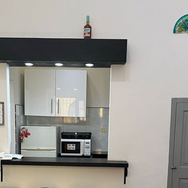 🇨🇺🛏️ Apartamento privado con terraza cerca del Malecón – La Habana Vieja REF 1412 - Img 98812800