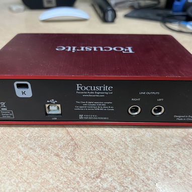 Vendo interface de sonido Fucusrite 2i2 - Img 119796491