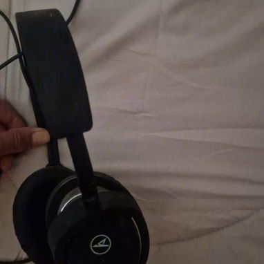 Audifones con cable de uso buen estados - Img 127430772