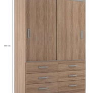 Closet - Img 55901567