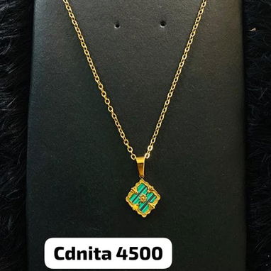 Bellas prendas de acero inoxidable chapadas en oro - Img 119017288