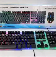 Kit Led Teclado y Mouse de fondo blanco F92 nuevo en caja ! - Img 49757630