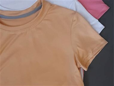 Pullovers para hombres y mujeres diferentes marcas Puma entre otros... - Img 48742359