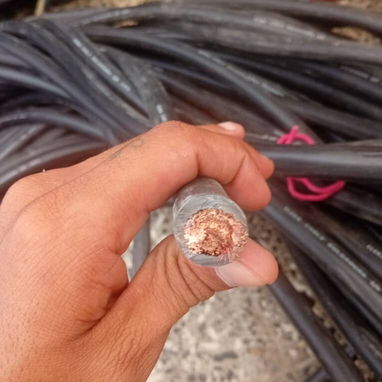 Cable de soldadura de calibre 2/0 AWG (marca Eleka). - 2/3
