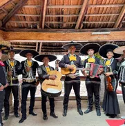Mariachis en la Habana - Img 50733601