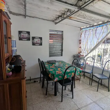 Casa independiente en Lawton, 10 de Octubre - 9/10