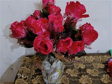 Ramos de flores artificiales nuevas - Img 67571475