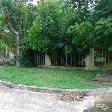 En venta casa con terreno dentro de un condominio Precio-150 000 USD - 2/10