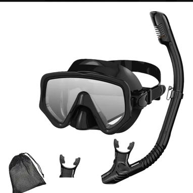 Set de buceo compuesto de careta y snorkel - Img 121892423