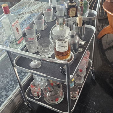 Vendo carrito bar con ruedas, original años 50. (solo carrito sin la cristaleria) - 4/4