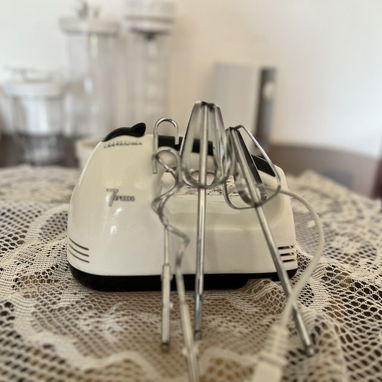 Batidora eléctrica - Img 126236184