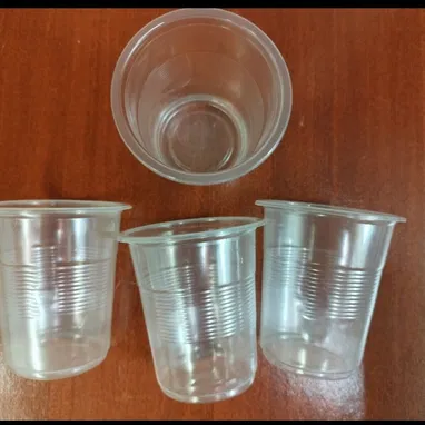 Platos, tenedores, vasos, vasos con tapa, vasos domo - Img 105951586