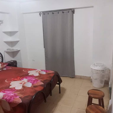 Renta de apartamento en el vedado - Img 100375736