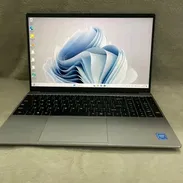 Laptop - Img 56845126