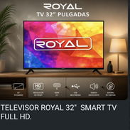 TELEVISOR ROYAL 32''  SMART TV FULL HD.   CARACTERÍSTICAS: - Potencia: 55W - Voltaje: 100 - 240V - Frecuencia: 50 - 60Hz - Img 55914380