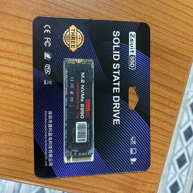 🚧 SSD ULTRA 2280 M2NVMe MARCA ZSUIT 1TB 🚧 - Img 108000625
