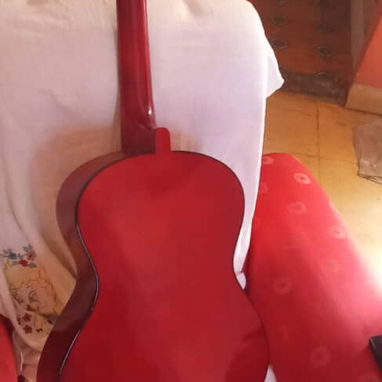 Guitarra nueva - 2/3