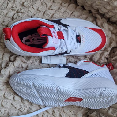 Adidas 100 %  originales de alemania con etiqueta 42y media - 2/2