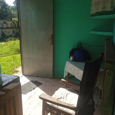 ✅️*Se vende 🏡 puerta de calle en Arroyo* ✅️*Todos los papeles en regla📰listo para cambio de concepto de placa y mampos - Img 121851655