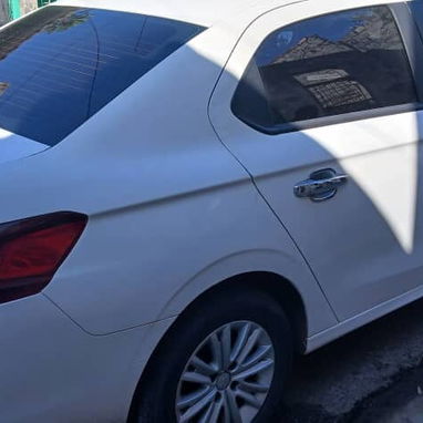 Peugeot 301 del 2018 - 3/7