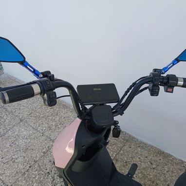 Bicimoto Marca ViVE Haciendo + 40km para mi tranquilidad Batería Litio 48Volt x 28amp Gomas nuevas , ring 12 600 usd - Img 124432217