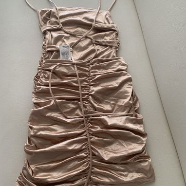 Vestidos y pantalón de brillo - 2/4