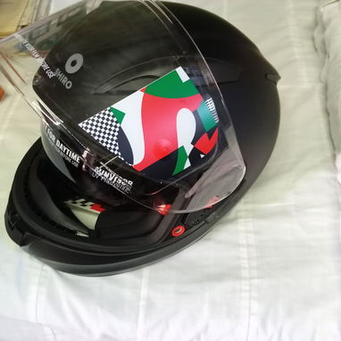 Casco marca Shiro nuevo de paquete - 2/4