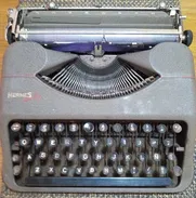 Máquina de escribir HERMER BABY Suiza 1942 (100% funcionamiento) - Img 50222761