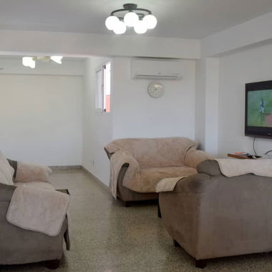 casa de renta en el vedado con 3 habitaciones +5363689791 - Img 114025006