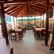 🏡 Venta de casa en Marianao – ¡Inversión Única! Se ofrece en venta propiedad de tres plantas con negocio - Img 57348064