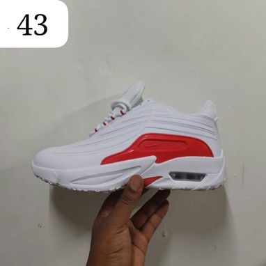 Tenis , chancletas , zapatos - 5/10