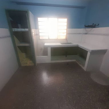 Ganga casa puerta calle de 6 cuartos en la lisa. - 8/10