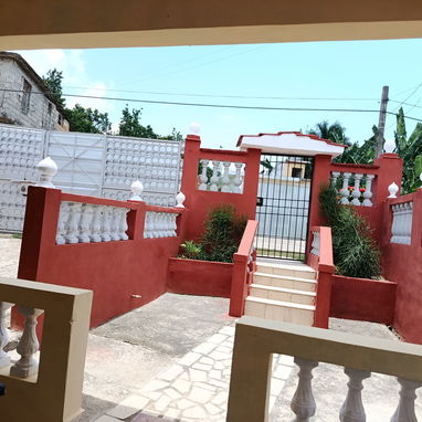 🏠 Venta de Casa independiente en La Hababa, Boyeros, reparto Berenguer (Callejón de Jibaro) 💰35.000 USD - 3/10