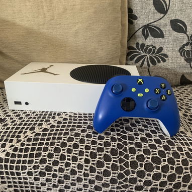 XBOX Series S lleno de juegos. Juega GTA 6 en la consola Next Gen más económica 🎮 - 2/2