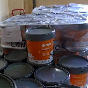 Pinturas, impermeabilizantes y esmaltes. Pintura de Piscina DEVOX CARIBE Y MACY - Img 105591329