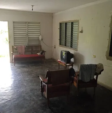 Casa d Placa 3/4 con finca a 30 min d la habana zona d caimito cerca de autopista tiene un rio tierra fértil y frutales - Img 77785882