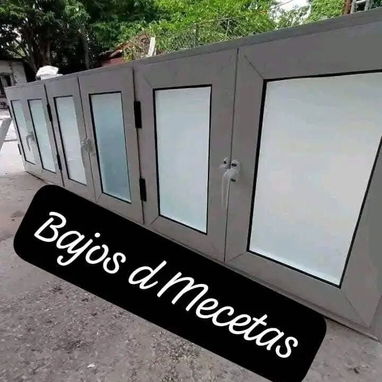 Se realizan trabajos de carpintería de aluminio y cristalería directamente con el dueño - Img 123095157