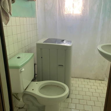 Se vende casa en Santo Suares - 4/10