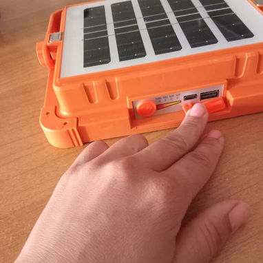 Lámpara solar recargable/ Lámpara con panel solar - 6/7