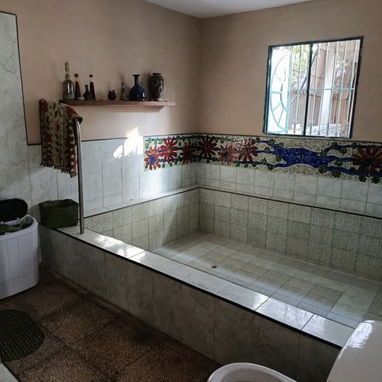 Casa independiente de 2 plantas CERCA DEL SEMÁFORO DE PERLA , Arroyo Naranjo - 4/8