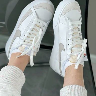 Tenis Puma y Nike para chica y chicos - Img 117279954