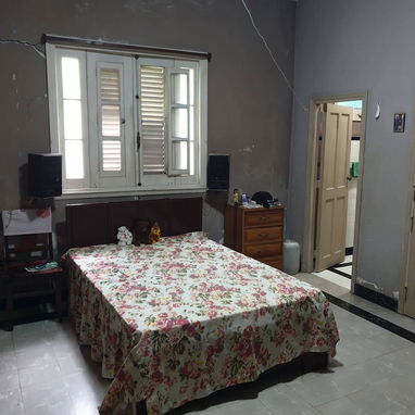 Casa independiente en miramar de 2 cuartos y 2 baños. - 9/10