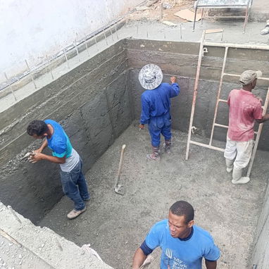 Brigada de construcción( Estructura y encofrado de placas y más) - 9/10
