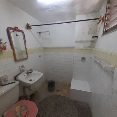 Casa independiente en interior - 10/10