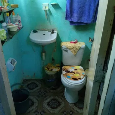 Vendo Casa de 4 Habitaciones puerta calle 🚪 ubicada en Finca leonor perez carretera wajay (cerca del aeropuerto) - Img 118571215