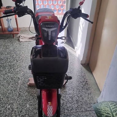 Gangazo de agosto bicimoto 1000usd como nueva, me ajusto - 3/6
