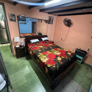 Venta de casa en bajos en Centro habana - 4/10