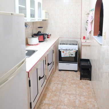ALQUILO APTO VEDADO 350 USD SOPORTE ENERGETICO. - 6/10