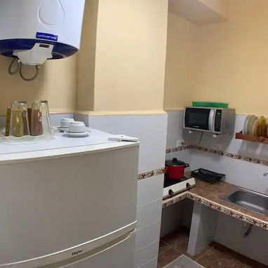 APTO PRIVADO en el vedado. PLAZA. DE una habitación climatizada(NO SE VA LA CORRIENTE).54026428 - Img 75007761
