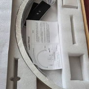 Vendo lámpara para mesa de uñas - Img 55598136